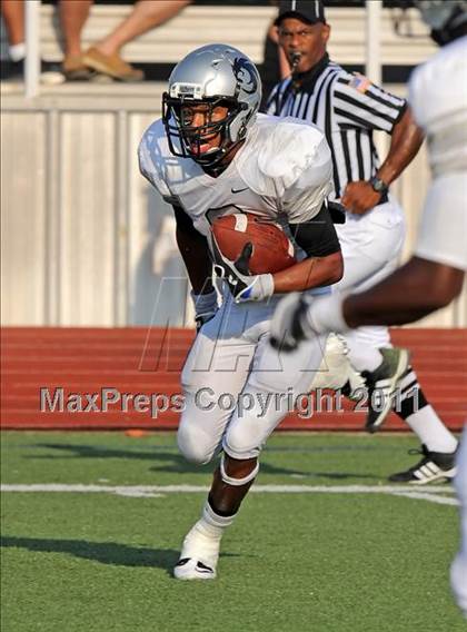 Thumbnail 2 in Guyer @ Waxahachie photogallery.