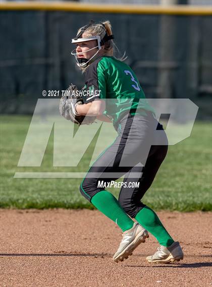 Thumbnail 3 in Harrison @ South Dearborn photogallery.