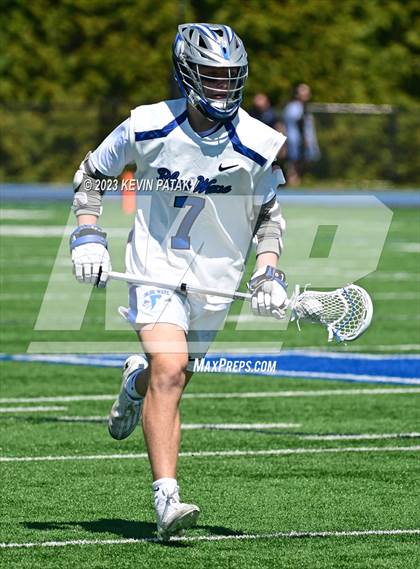 Thumbnail 1 in Chaminade (NY) @ Darien photogallery.
