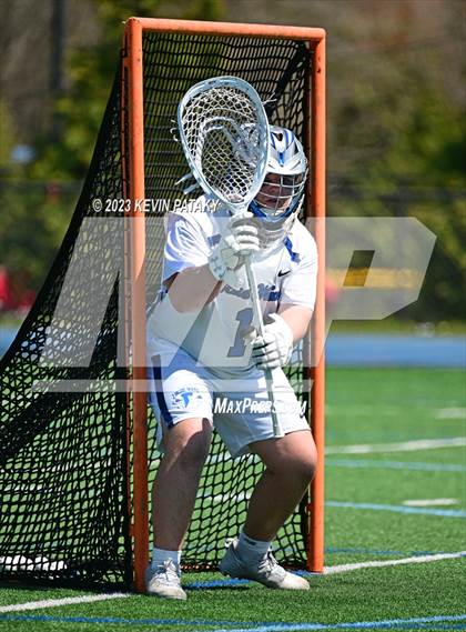 Thumbnail 3 in Chaminade (NY) @ Darien photogallery.