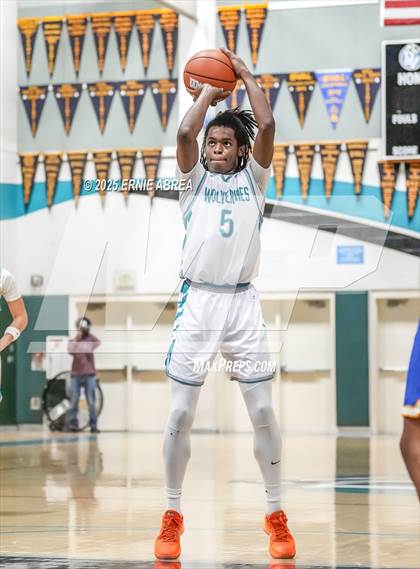 Thumbnail 1 in Foothill @ Deer Valley photogallery.