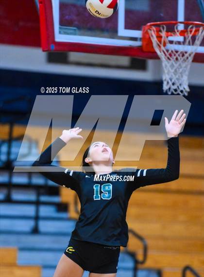Thumbnail 2 in JV: Pensacola Catholic @ Fort Walton Beach photogallery.