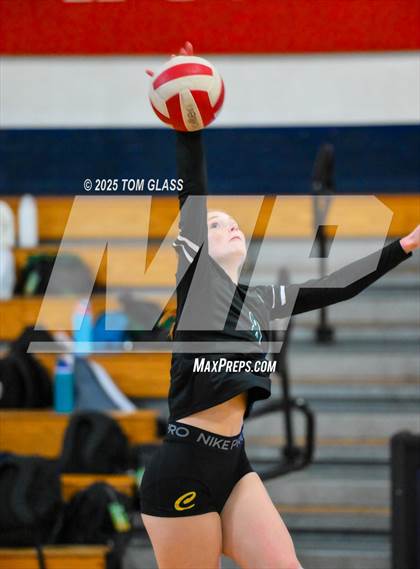 Thumbnail 3 in JV: Pensacola Catholic @ Fort Walton Beach photogallery.