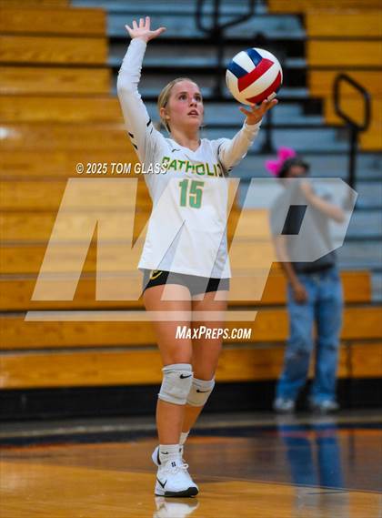 Thumbnail 2 in JV: Pensacola Catholic @ Fort Walton Beach photogallery.