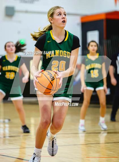 Thumbnail 1 in Bishop Manogue @ Fernley photogallery.