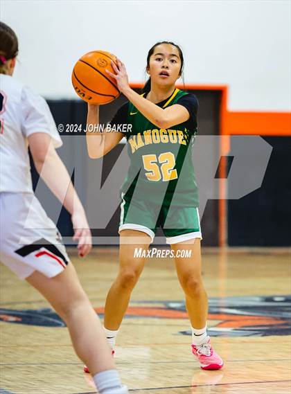 Thumbnail 3 in Bishop Manogue @ Fernley photogallery.