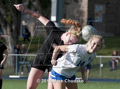 Thumbnail 2 in Santa Margarita vs. JSerra photogallery.