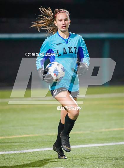 Thumbnail 3 in Lake Stevens @ Inglemoor (WIAA 4A 2nd Round District Playoff) photogallery.