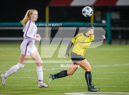 Thumbnail 1 in Lake Stevens @ Inglemoor (WIAA 4A 2nd Round District Playoff) photogallery.