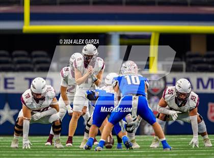 Thumbnail 3 in Stamford vs. Ganado (UIL 2A Division I Football Final) photogallery.