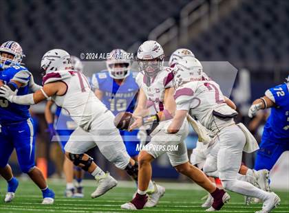 Thumbnail 1 in Stamford vs. Ganado (UIL 2A Division I Football Final) photogallery.