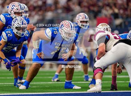 Thumbnail 3 in Stamford vs. Ganado (UIL 2A Division I Football Final) photogallery.
