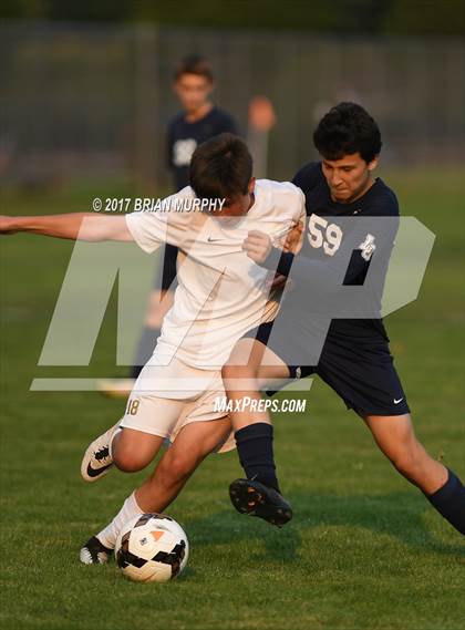 Thumbnail 3 in Lake Oswego @ Jesuit photogallery.