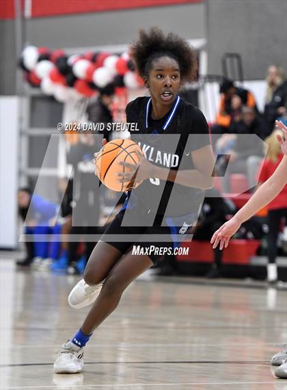 Thumbnail 2 in Oakland @ Woodland Christian (CIF State NorCal D5 Regional Semifinal) photogallery.