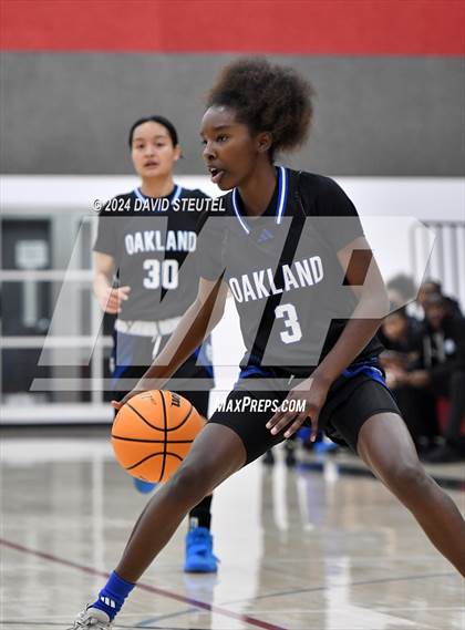Thumbnail 2 in Oakland @ Woodland Christian (CIF State NorCal D5 Regional Semifinal) photogallery.