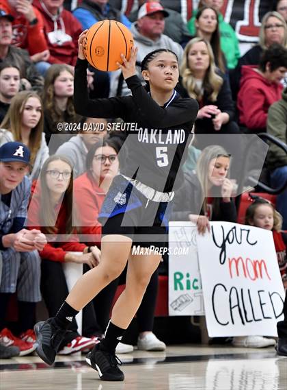 Thumbnail 2 in Oakland @ Woodland Christian (CIF State NorCal D5 Regional Semifinal) photogallery.