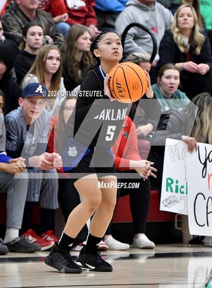 Thumbnail 3 in Oakland @ Woodland Christian (CIF State NorCal D5 Regional Semifinal) photogallery.