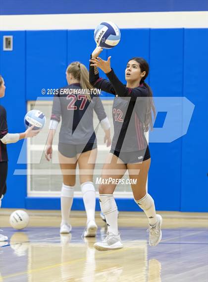 Thumbnail 2 in Bishop Alemany @ Marymount photogallery.