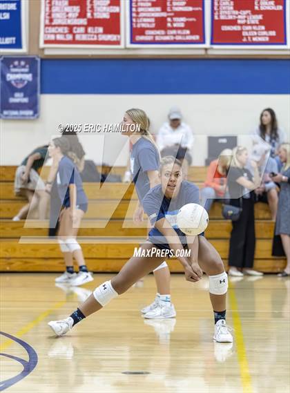 Thumbnail 3 in Bishop Alemany @ Marymount photogallery.