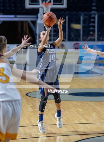 Thumbnail 3 in Gig Harbor vs. White River photogallery.
