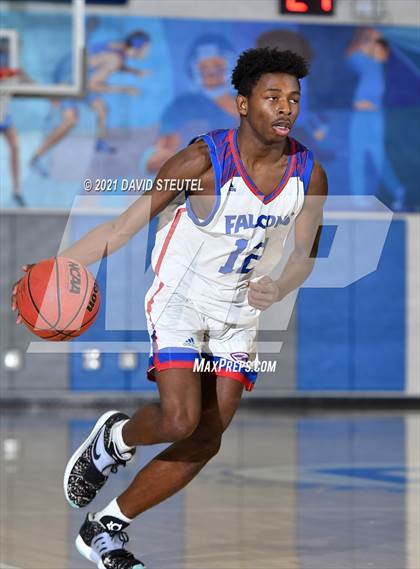Thumbnail 1 in Del Oro vs. Christian Brothers (Les Curry Invitational) photogallery.