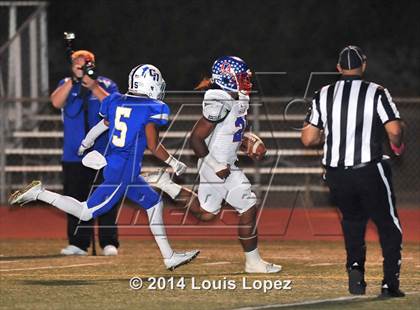 Thumbnail 2 in Los Altos @ Charter Oak (Homecoming) photogallery.