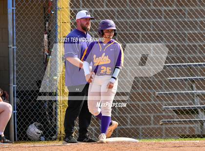 Thumbnail 1 in Lamar vs Mayflower (3A District) photogallery.