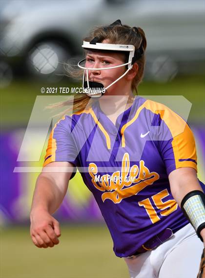 Thumbnail 1 in Lamar vs Mayflower (3A District) photogallery.