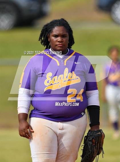 Thumbnail 3 in Lamar vs Mayflower (3A District) photogallery.