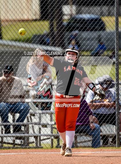 Thumbnail 1 in Lamar vs Mayflower (3A District) photogallery.