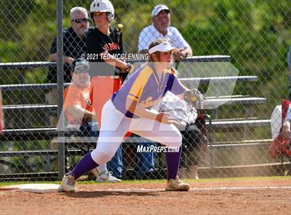 Thumbnail 3 in Lamar vs Mayflower (3A District) photogallery.