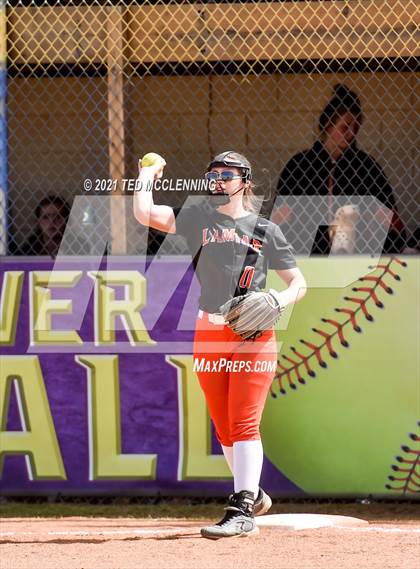 Thumbnail 3 in Lamar vs Mayflower (3A District) photogallery.