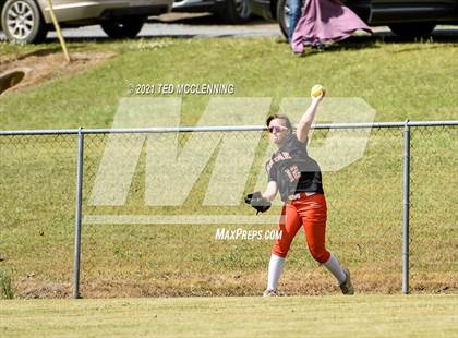 Thumbnail 1 in Lamar vs Mayflower (3A District) photogallery.