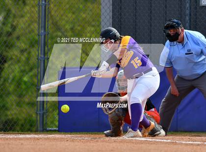 Thumbnail 3 in Lamar vs Mayflower (3A District) photogallery.