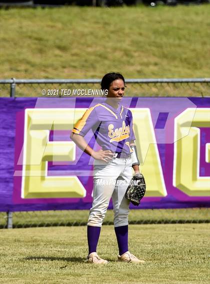 Thumbnail 3 in Lamar vs Mayflower (3A District) photogallery.