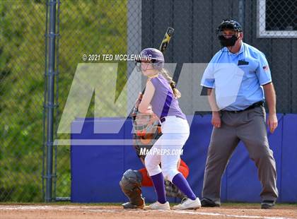 Thumbnail 2 in Lamar vs Mayflower (3A District) photogallery.