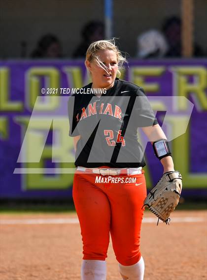 Thumbnail 2 in Lamar vs Mayflower (3A District) photogallery.