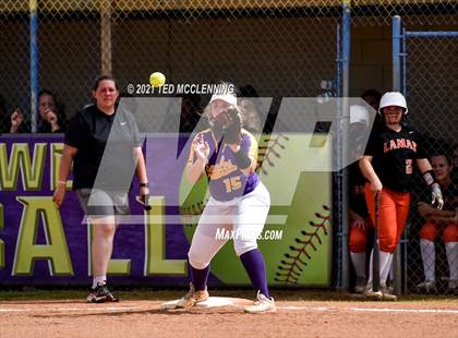 Thumbnail 1 in Lamar vs Mayflower (3A District) photogallery.