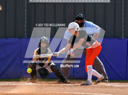 Thumbnail 2 in Lamar vs Mayflower (3A District) photogallery.