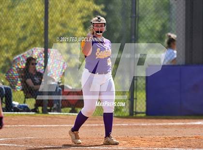 Thumbnail 2 in Lamar vs Mayflower (3A District) photogallery.