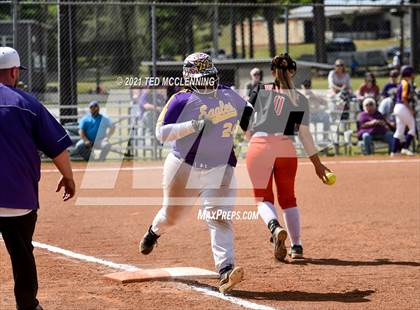 Thumbnail 2 in Lamar vs Mayflower (3A District) photogallery.