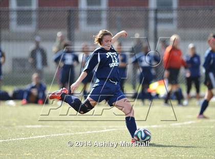 Thumbnail 3 in Campus Magnet vs Julia Richman (PSAL B Division Semifinal) photogallery.