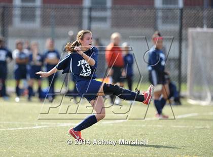 Thumbnail 2 in Campus Magnet vs Julia Richman (PSAL B Division Semifinal) photogallery.