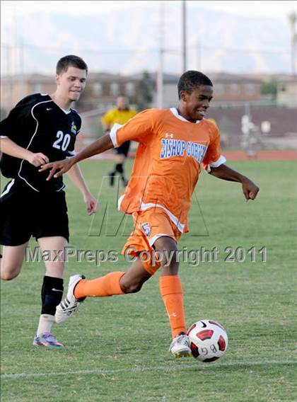 Thumbnail 1 in Bishop Gorman vs Durango photogallery.