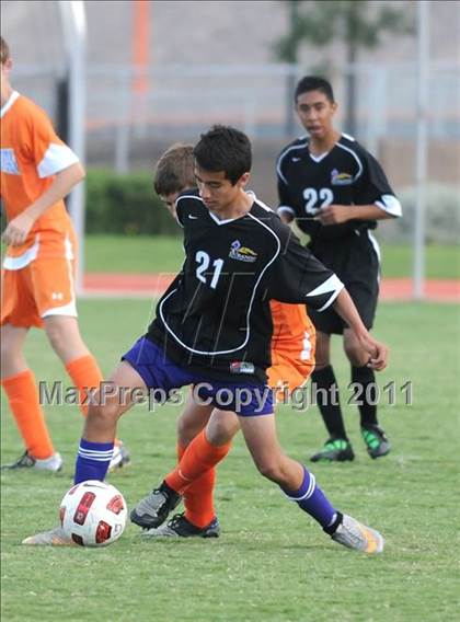 Thumbnail 1 in Bishop Gorman vs Durango photogallery.