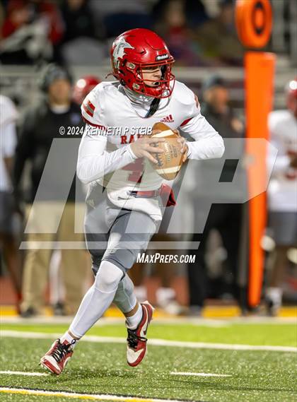 Thumbnail 3 in Pine vs. St. James (LHSAA DIII Non-Select Quarterfinals) photogallery.