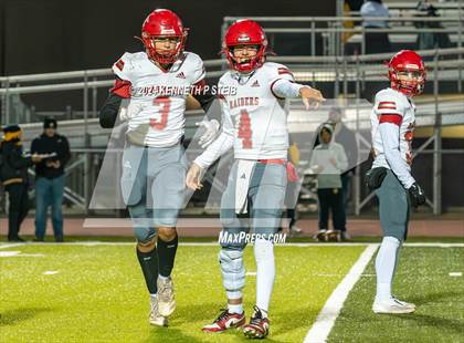 Thumbnail 3 in Pine vs. St. James (LHSAA DIII Non-Select Quarterfinals) photogallery.