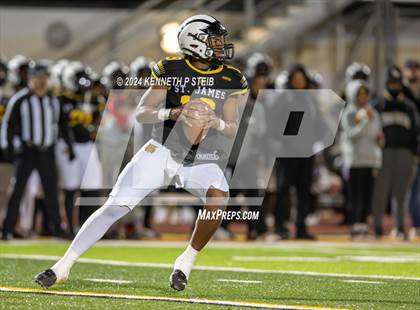 Thumbnail 2 in Pine vs. St. James (LHSAA DIII Non-Select Quarterfinals) photogallery.