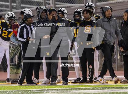 Thumbnail 1 in Pine vs. St. James (LHSAA DIII Non-Select Quarterfinals) photogallery.
