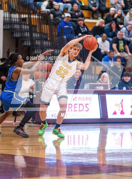 Thumbnail 3 in Wheatland-Chili @ South Seneca (NYSPHSAA Section 5 Class C3 Semifinal) photogallery.